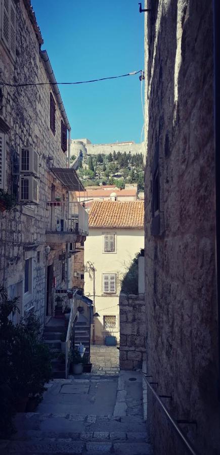Liza'S Downtown Apartment Hvar Town Kültér fotó