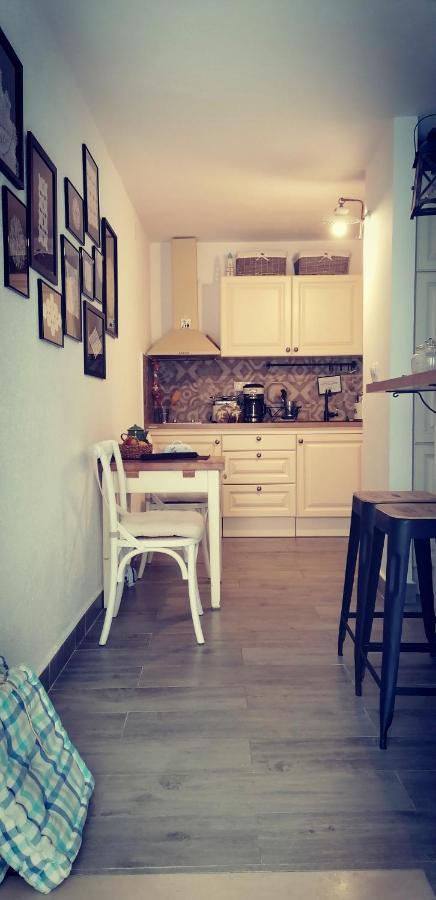Liza'S Downtown Apartment Hvar Town Kültér fotó